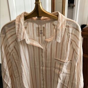 Aerie linen pant button down shirt striped beachey set- awesome condition .